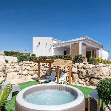 Orizzonte Holidays By Interhome * Realmonte
