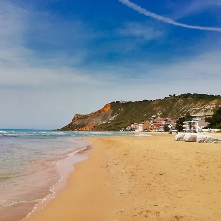 Orizzonte Holidays By Interhome *